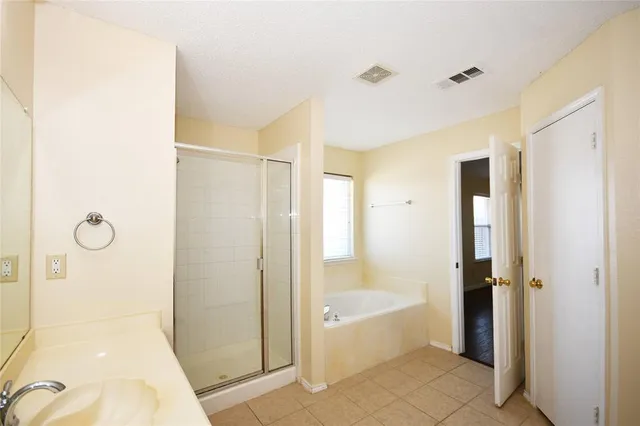 $2,300 | 4171 Freedom Lane, Frisco, TX 75033