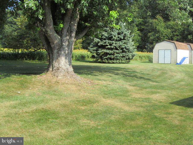 470 Pine Grove Road Hanover, PA 17331 - Photo 11 of 36