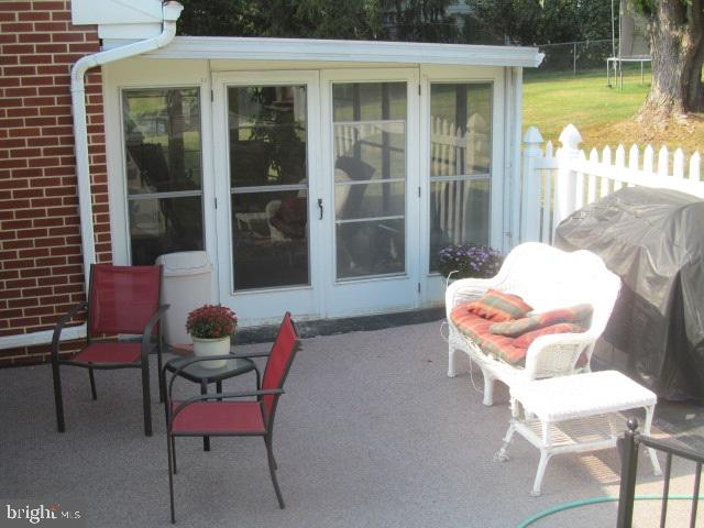 470 Pine Grove Road Hanover, PA 17331 - Photo 6 of 36
