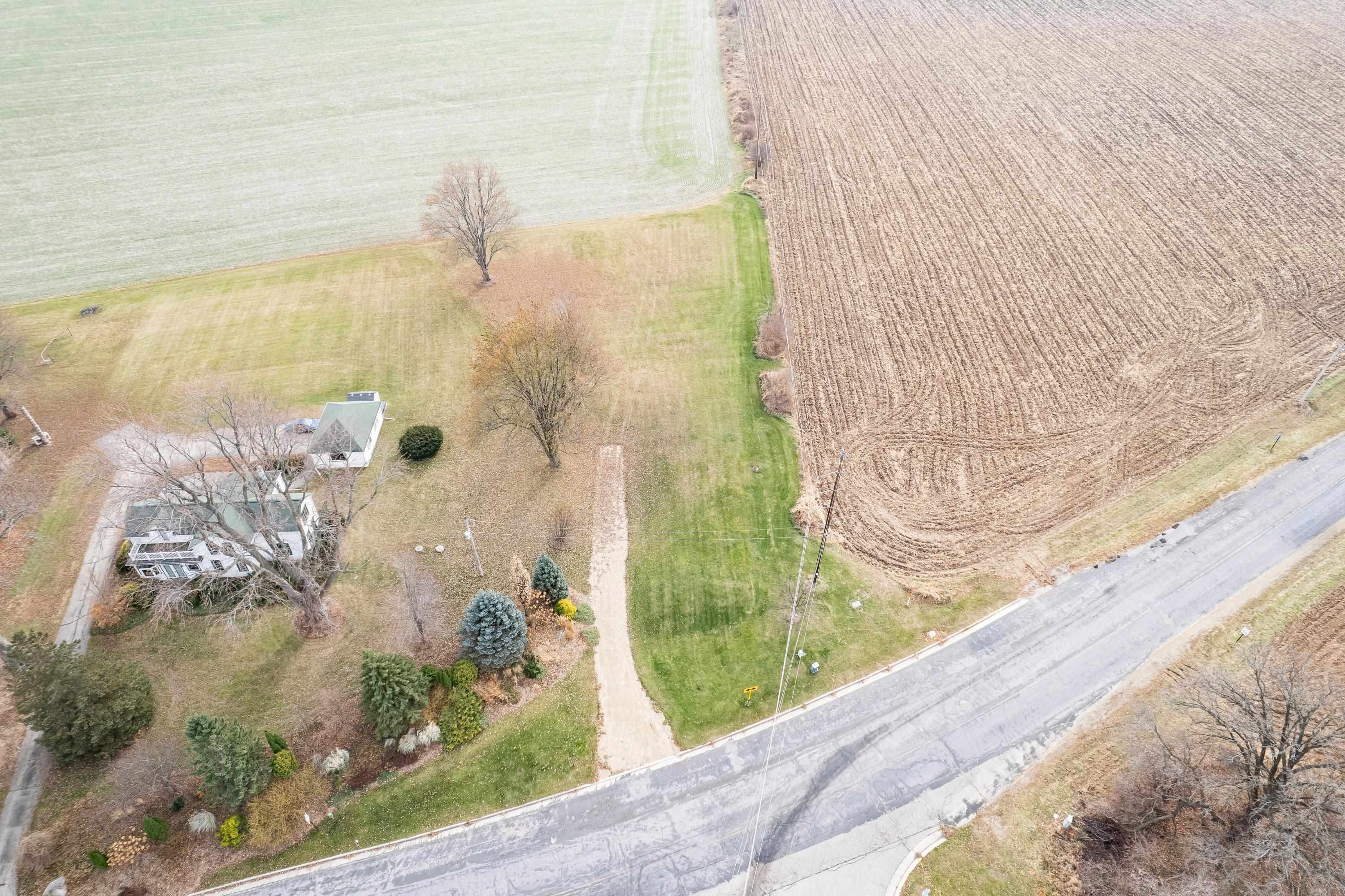 2899 Bailey Road Sun Prairie, WI 53590 - Photo 19 of 21 Gallery Image 19
