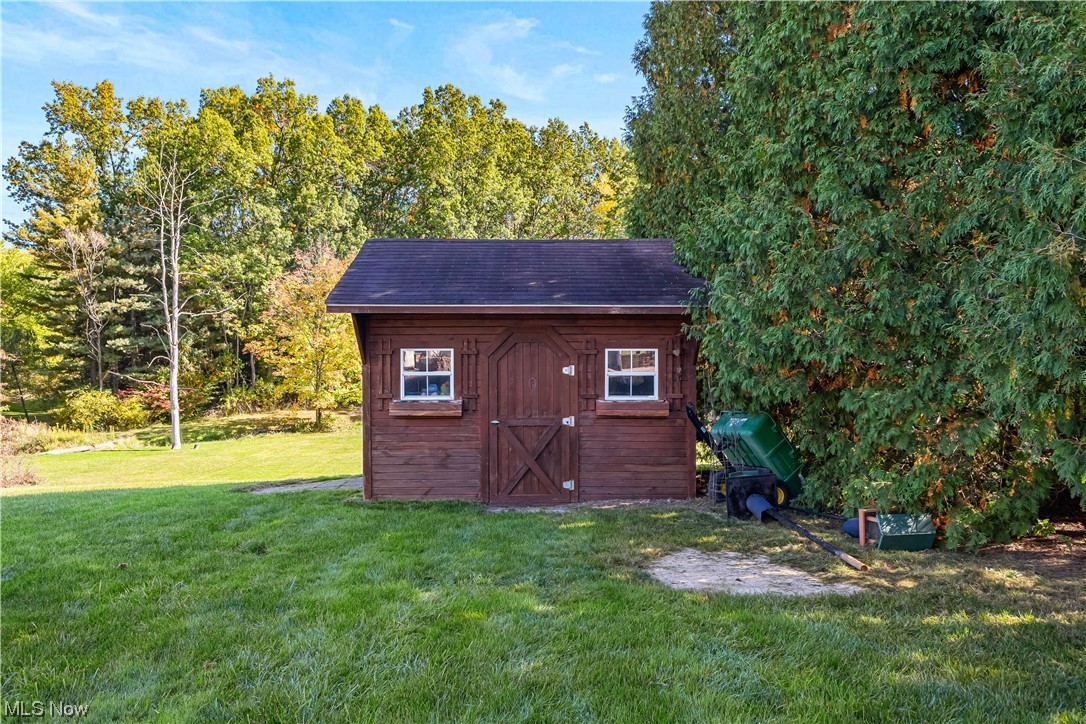 319 Glenview Road Canfield, OH 44406 - Photo 24 of 31 View of outdoor structure with a yard