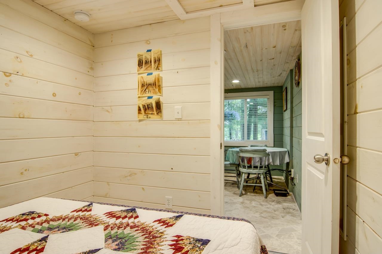 10561 Wildwood Road Interlochen, MI 49643 - Photo 11 of 24 1923245-a9b62f1d-68a4-4e56-bf54-cad1077971ba.JPG
