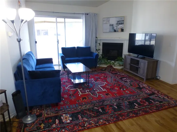 $419,500 | 20253 Keswick Street, Unit 325, Winnetka, CA 91306