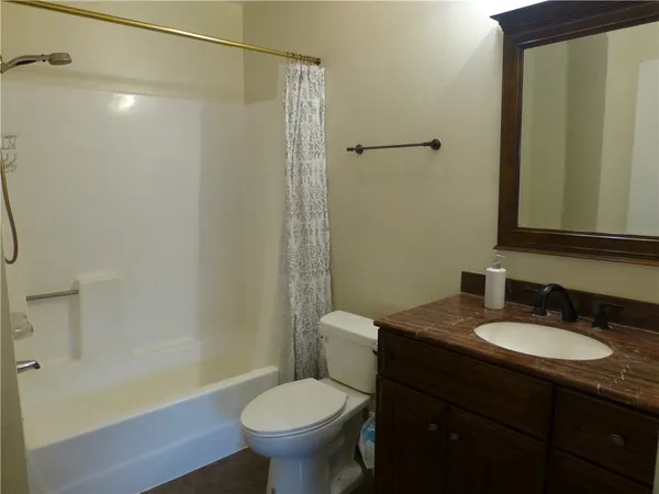 $419,500 | 20253 Keswick Street, Unit 325, Winnetka, CA 91306