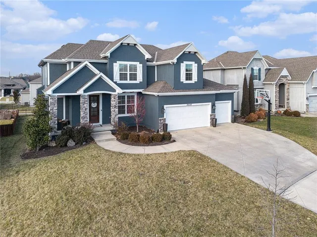 $710,000 | 16538 South Lichtenauer Drive, Olathe, KS 66062