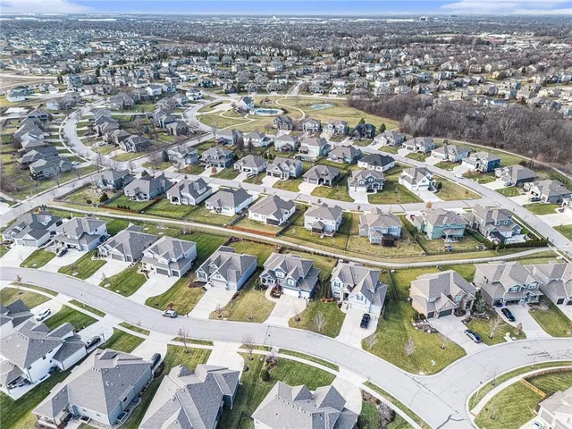 $710,000 | 16538 South Lichtenauer Drive, Olathe, KS 66062