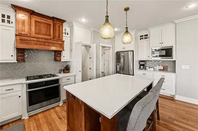 $710,000 | 16538 South Lichtenauer Drive, Olathe, KS 66062