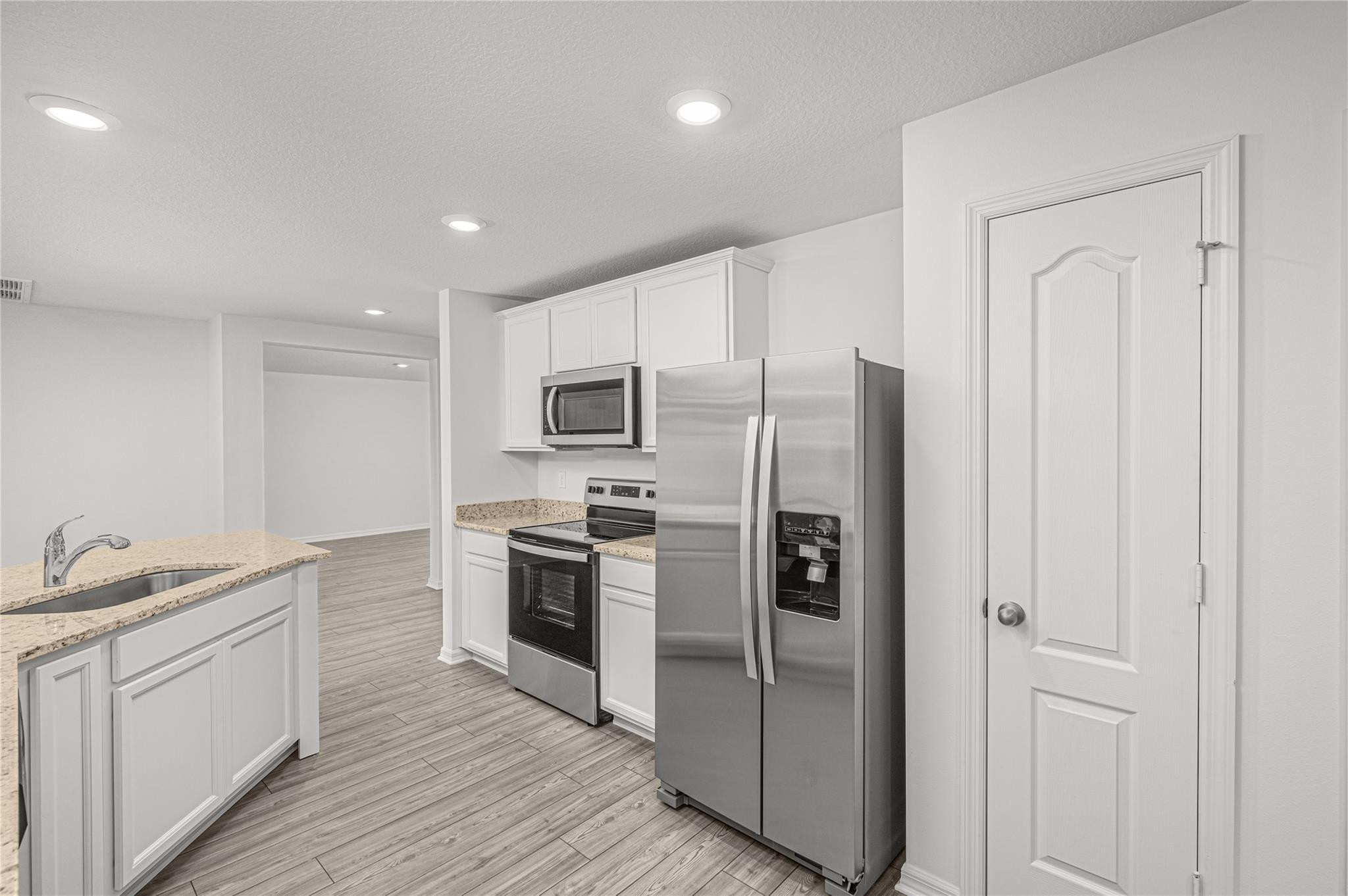 5331 Entertainment Way Fort Pierce, FL 34947 - Photo 4 of 17 Photo 4