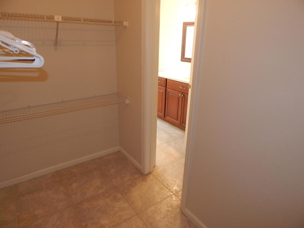 7277 Arcadia Court Boca Raton, FL 33433 - Photo 13 of 22 4B36401A-34B3-4D9E-9CA5-61A40AEAFF23
