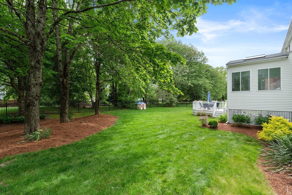 419 Hudson Road Sudbury, MA 01776 - Photo 33 of 42