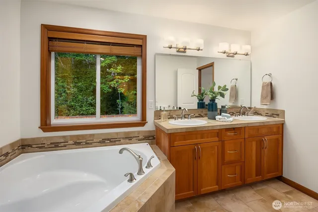 $1,450,000 | 4727 245th Lane Southeast, Sammamish, WA 98029