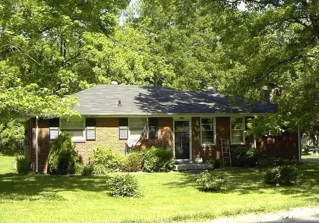 $1,595 | 3939 Creekside Drive, Nashville, TN 37211