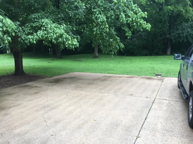 $1,595 | 3939 Creekside Drive, Nashville, TN 37211