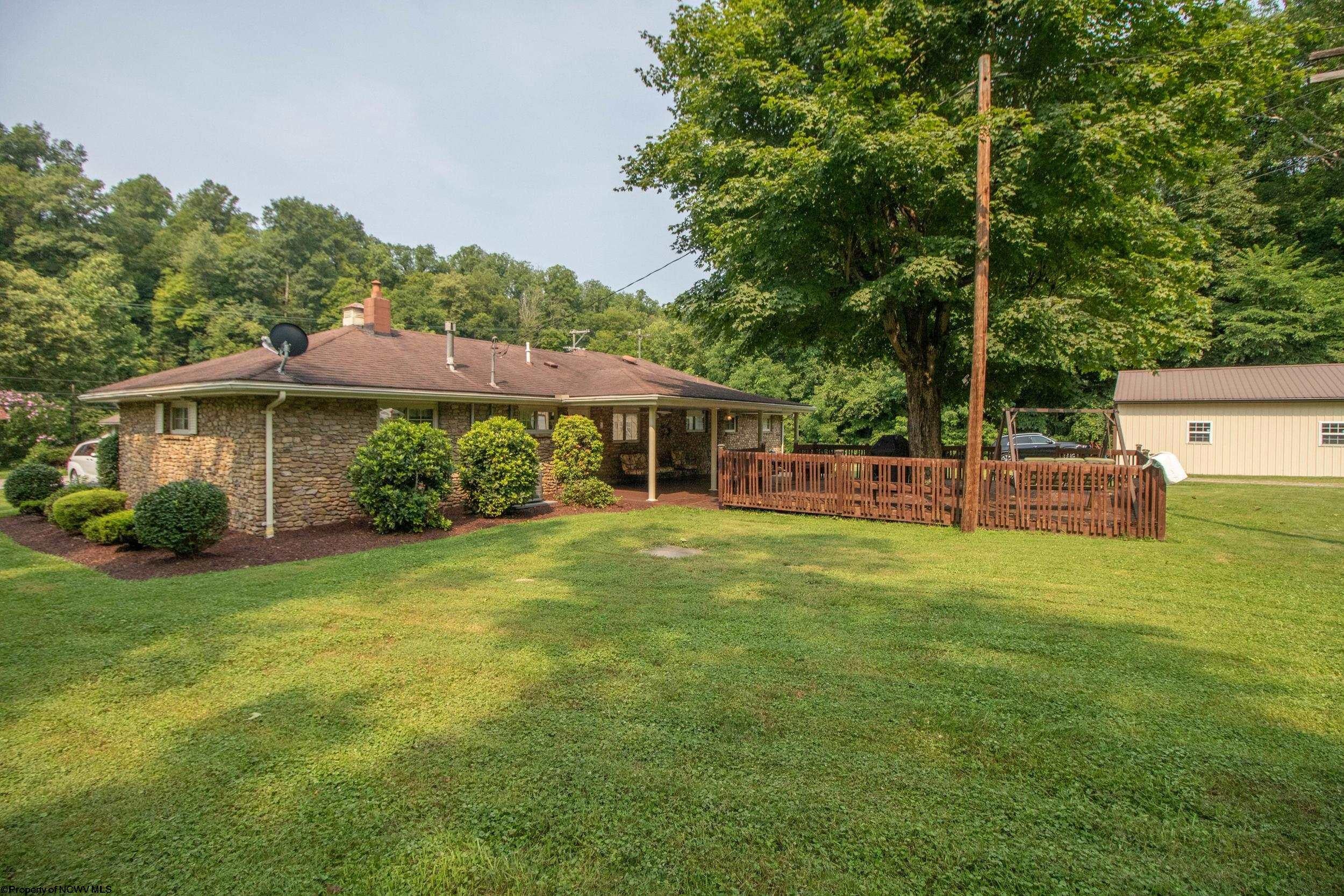 1431 Paw Paw Creek Road Rivesville, WV 26588 - Photo 4 of 27 Gallery Image 4