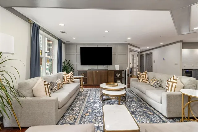 $273,000 | 1101 Juniper Street Northeast, Unit 822, Atlanta, GA 30309