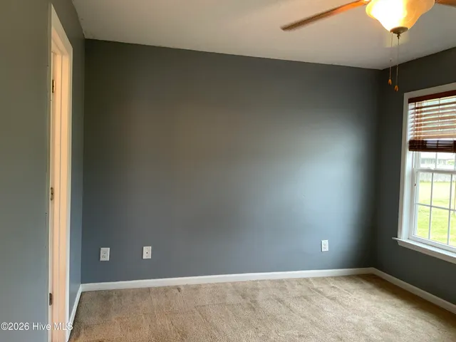 $1,450 | 371 Nine Mile Road, Maple Hill, NC 28454