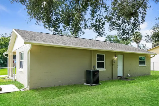 $1,715 | 5611 Marie Court, Orlando, FL 32818