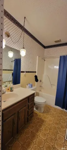 $275,000 | 540 West Hastings Street, Montgomery, IN 47558