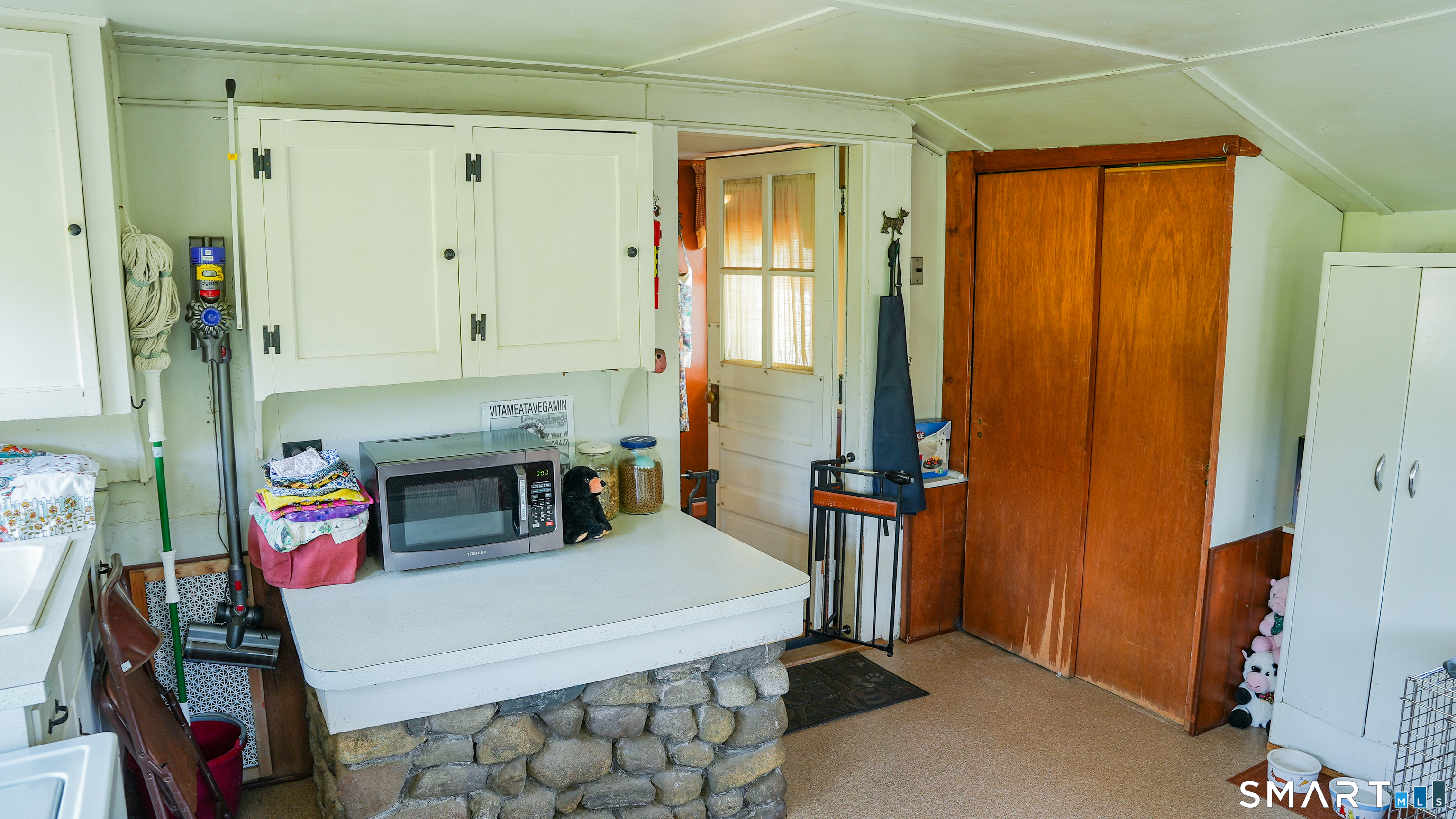 78 West District Road Farmington, CT 06085 - Photo 22 of 32 Gallery Image 22