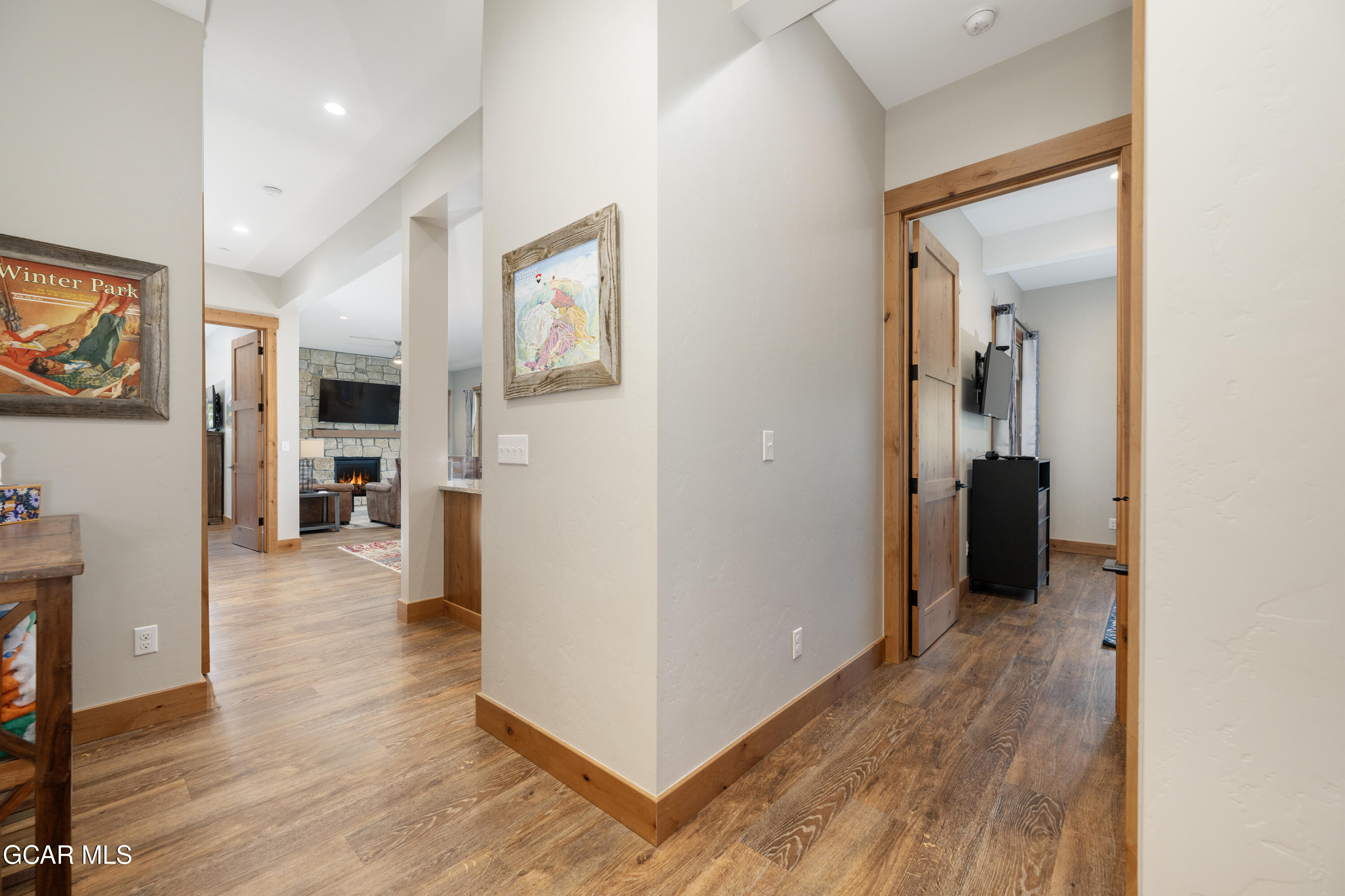 40 Springview Lane Fraser, CO 80442 - Photo 15 of 36 Entryway