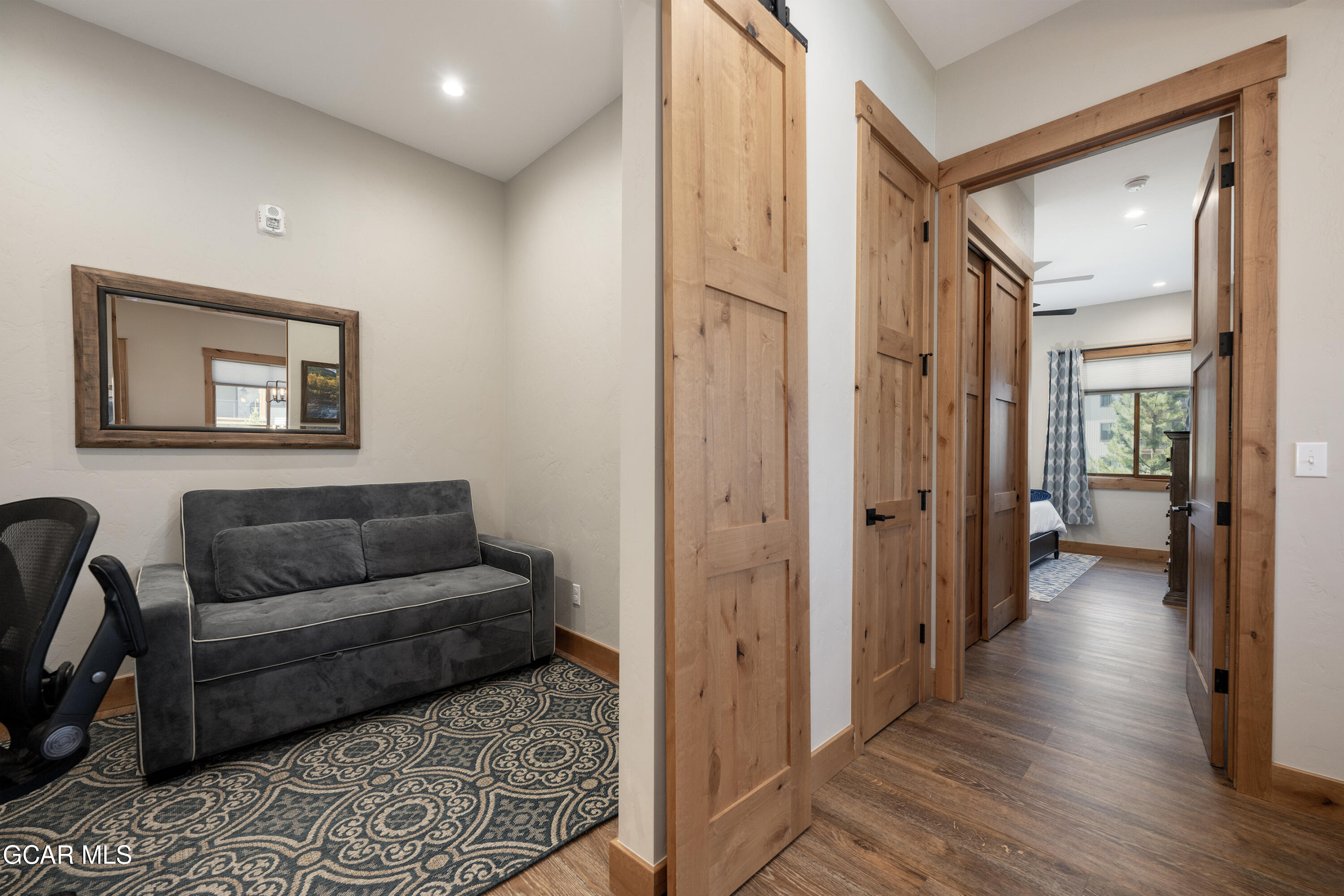 40 Springview Lane Fraser, CO 80442 - Photo 16 of 36 Hallway