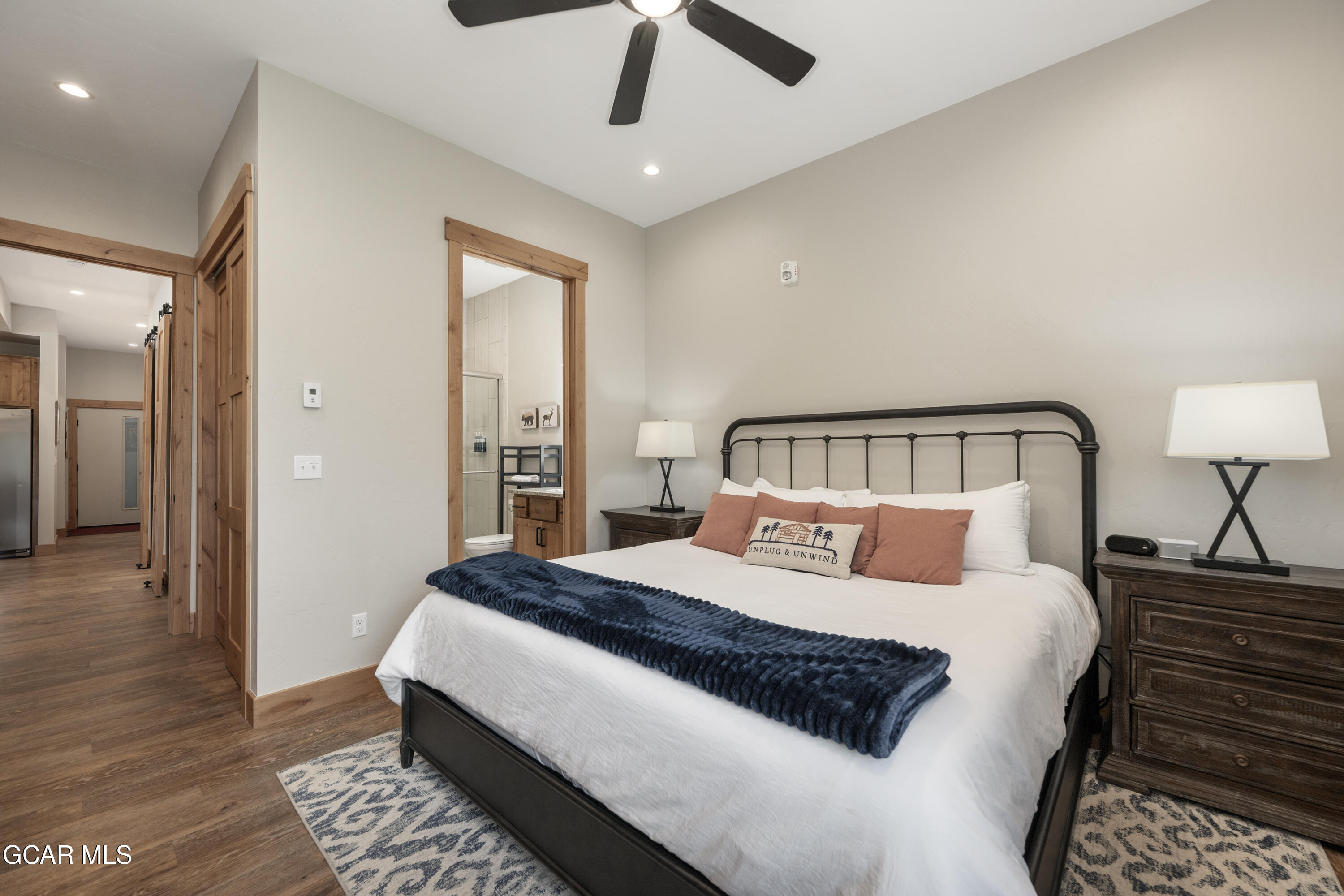 40 Springview Lane Fraser, CO 80442 - Photo 17 of 36 Primary En Suite