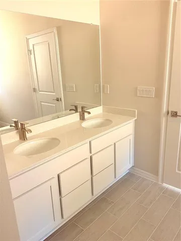 a view of a room with an empty space