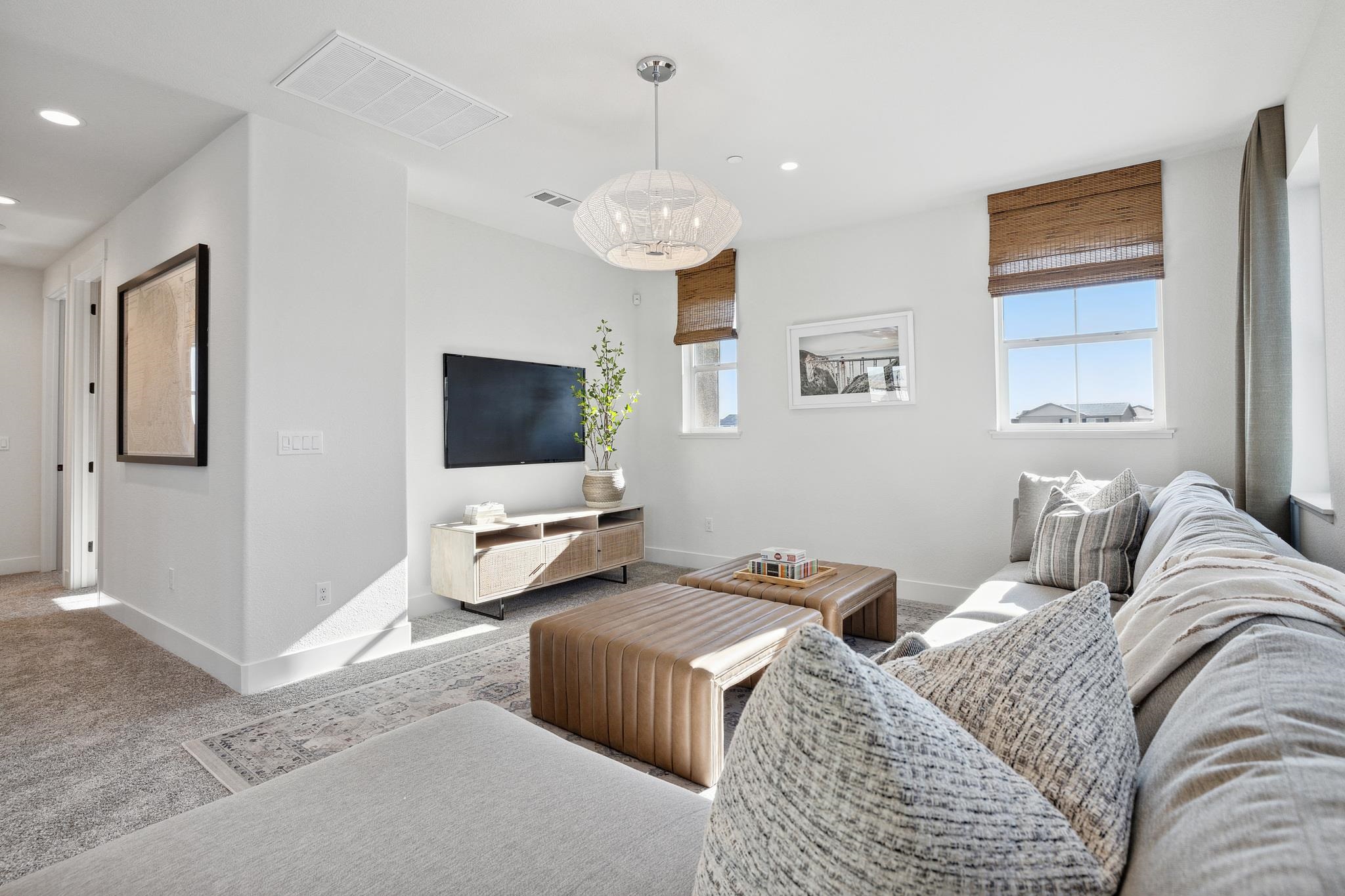 1516 Millennium Way Fairfield, CA 94533 - Photo 28 of 57 a living room with furniture and a flat screen tv