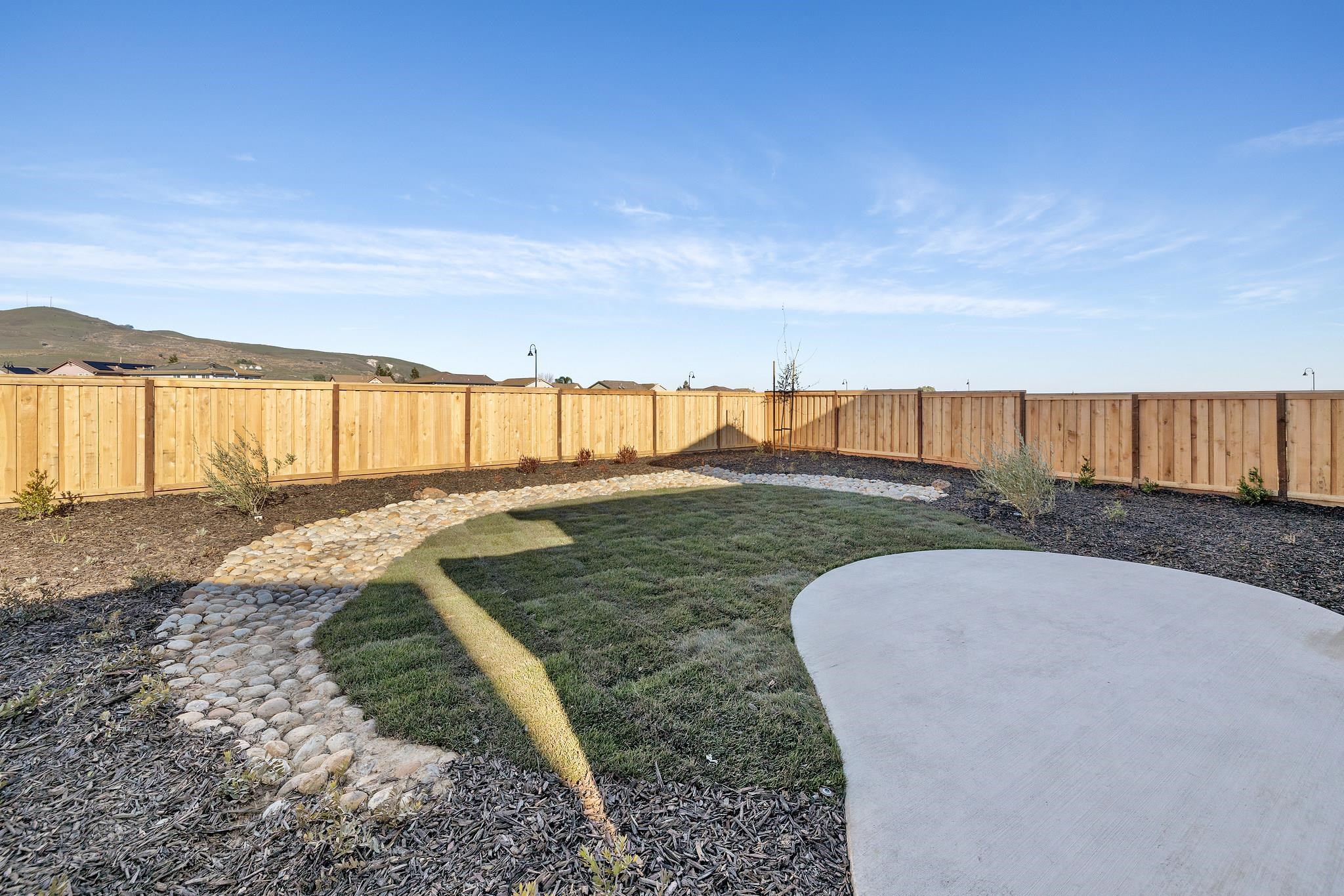 1516 Millennium Way Fairfield, CA 94533 - Photo 51 of 57 a view of a backyard