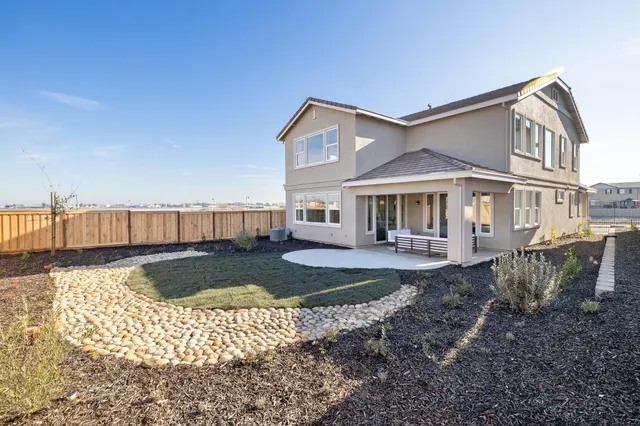 $899,000 | 1516 Millennium Way, Fairfield, CA 94533