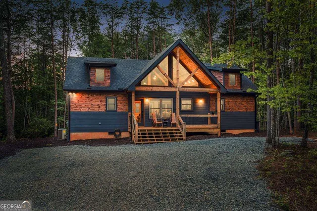 $600,000 | 1134 Lee’s Ride, Unit 26, McCaysville, GA 30555