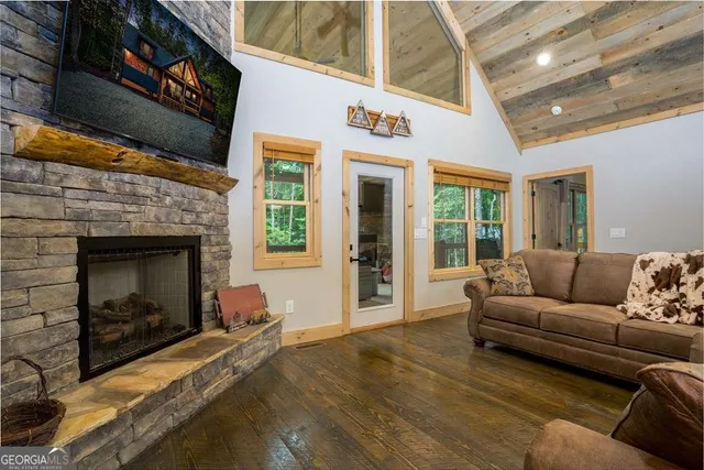 $600,000 | 1134 Lee’s Ride, Unit 26, McCaysville, GA 30555