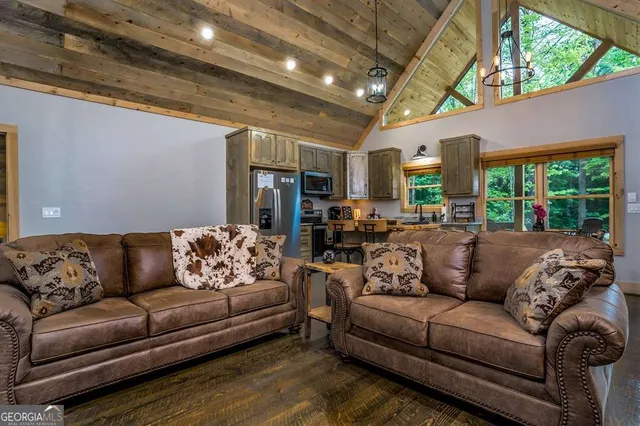 $600,000 | 1134 Lee’s Ride, Unit 26, McCaysville, GA 30555