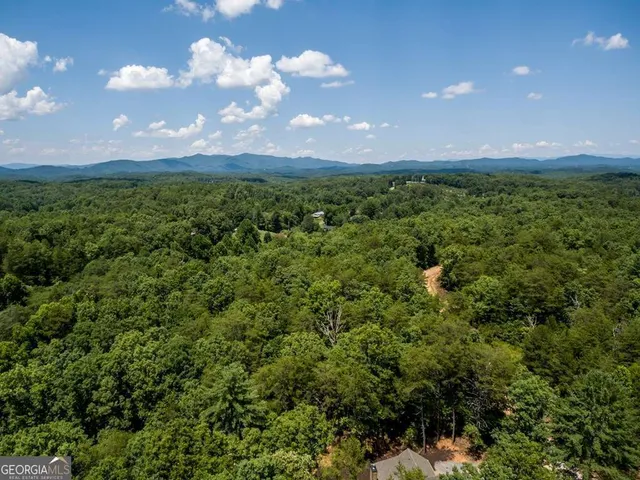 $600,000 | 1134 Lee’s Ride, Unit 26, McCaysville, GA 30555