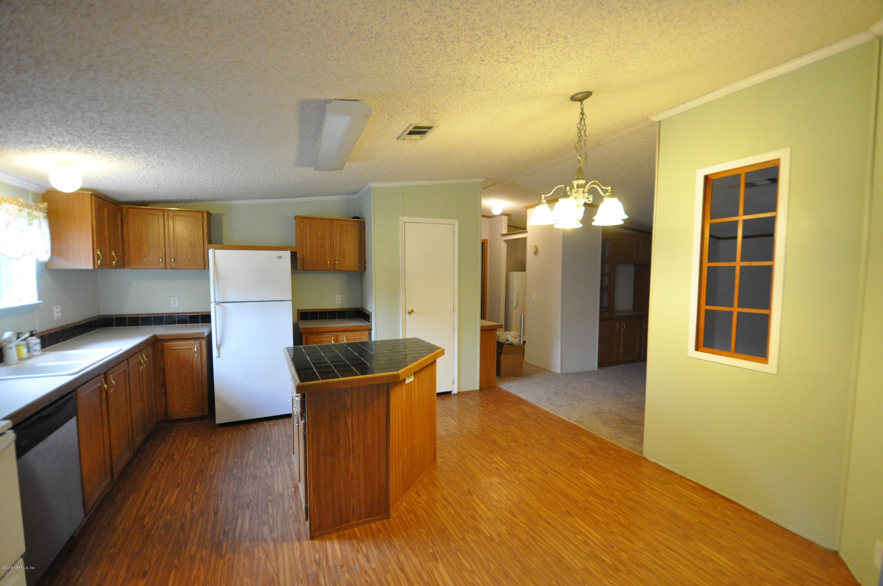 6216 Polka Road Jacksonville, FL 32234 - Photo 6 of 12 Kitchen