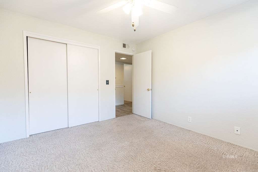 220 South American Street Ridgecrest, CA 93555 - Photo 15 of 25 an empty room with a bathroom