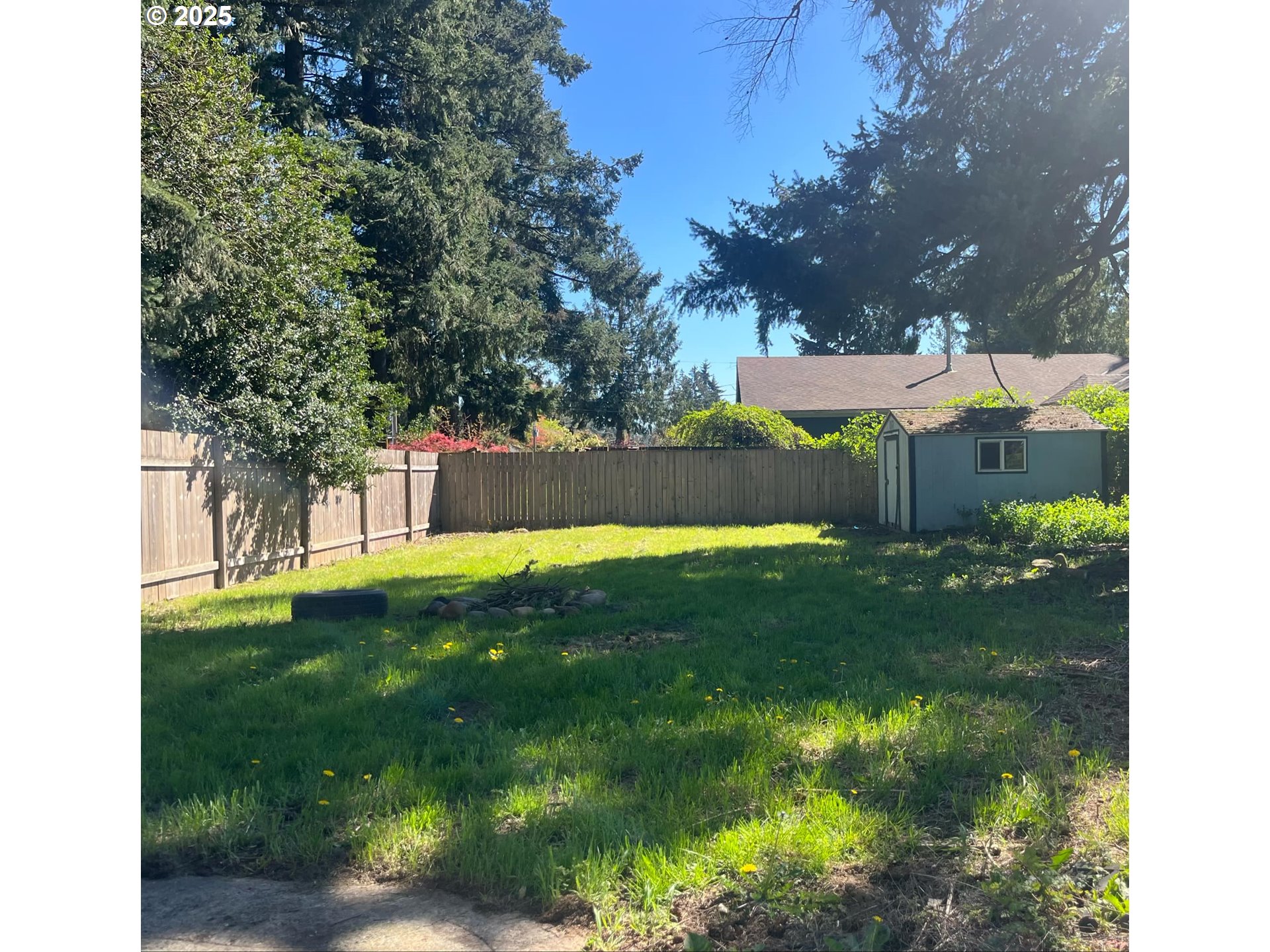 933 Southeast 174th Avenue Portland, OR 97233 - Photo 9 of 14 a view of a backyard