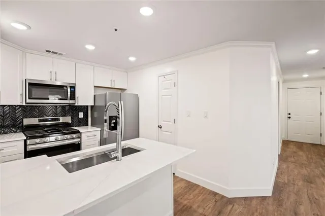 $2,150 | 2098 River Heights Walk Southeast, Marietta, GA 30067