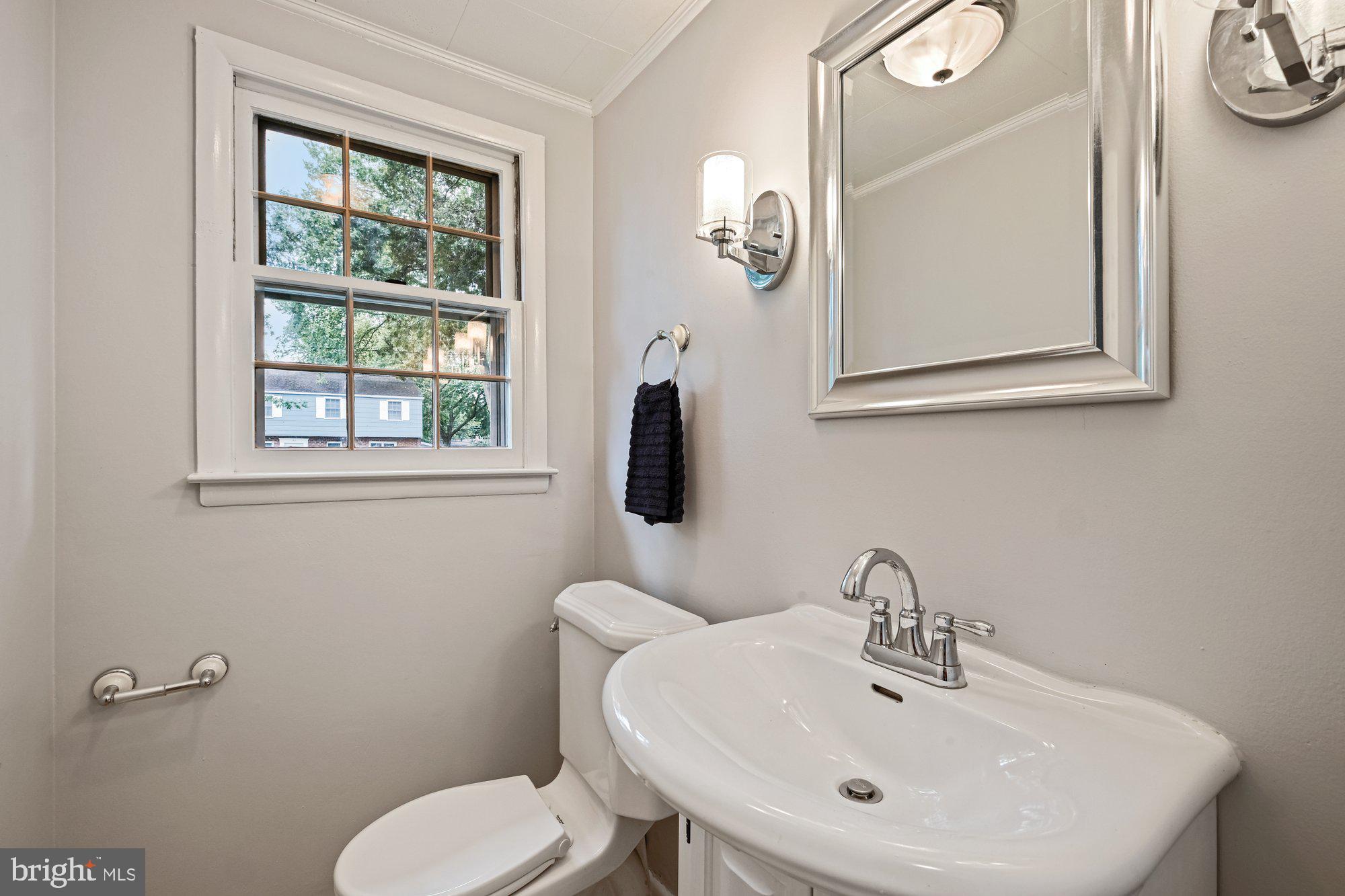 133 Avondale Road Norristown, PA 19403 - Photo 13 of 27 Gallery Image 13