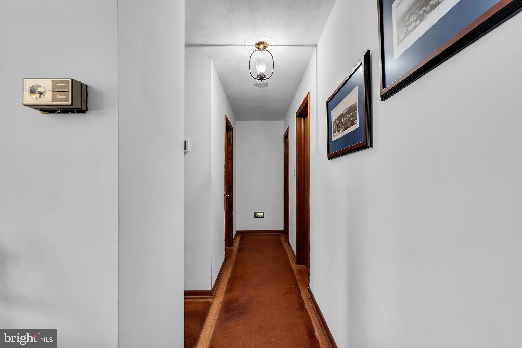 106 Rocktown Road Ringoes, NJ 08551 - Photo 23 of 36 Hallway