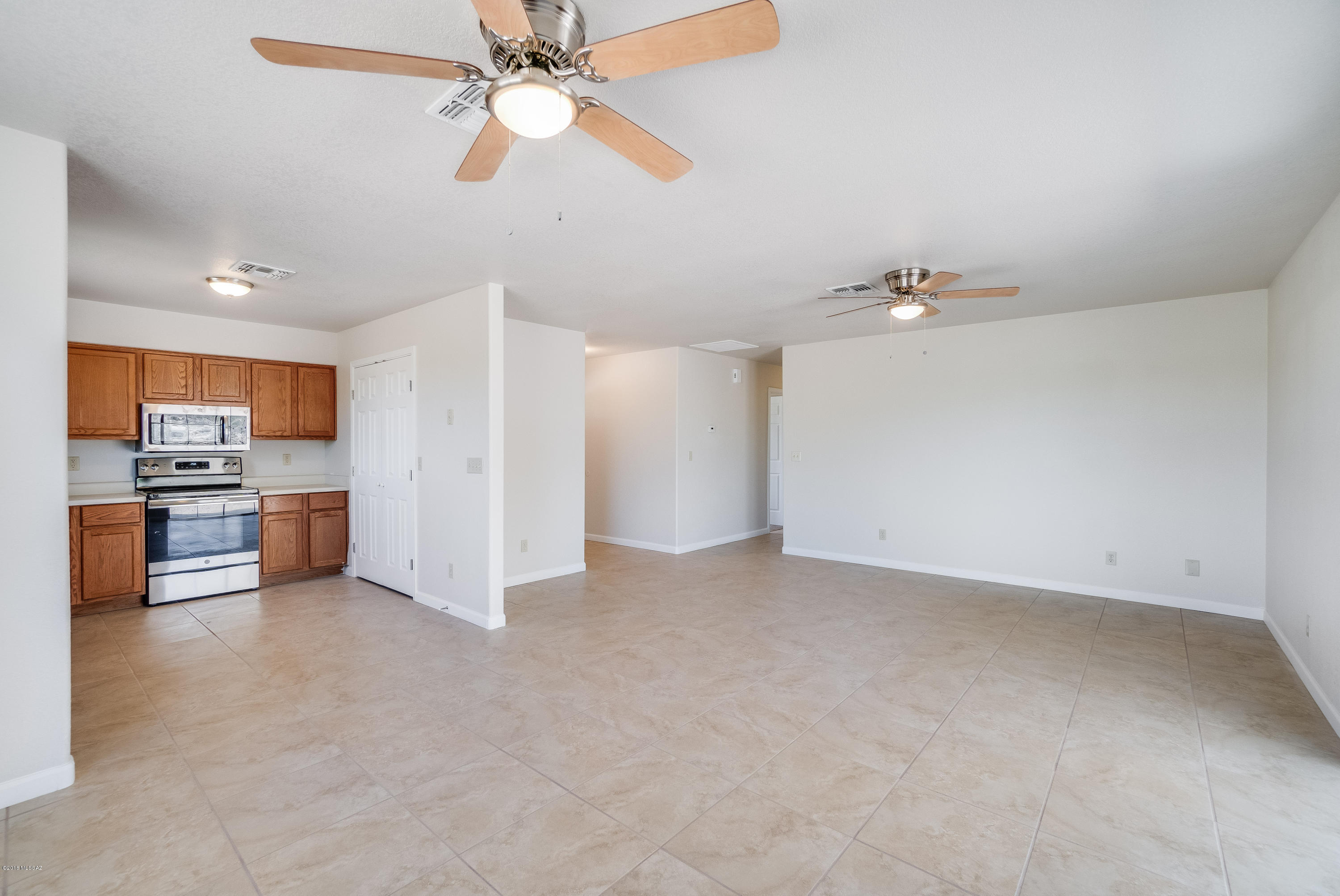 1066 Via Juarez Rio Rico, AZ 85648 - Photo 6 of 25