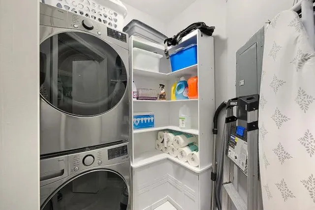 $750,000 | 3570 Haldeman Creek Drive, Naples, FL 34112