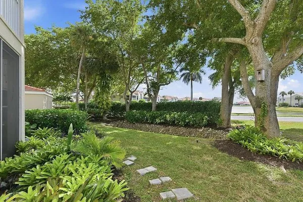 $750,000 | 3570 Haldeman Creek Drive, Naples, FL 34112