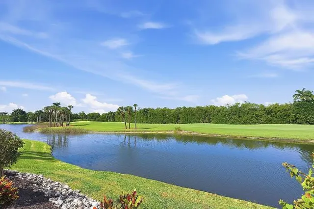 $750,000 | 3570 Haldeman Creek Drive, Naples, FL 34112
