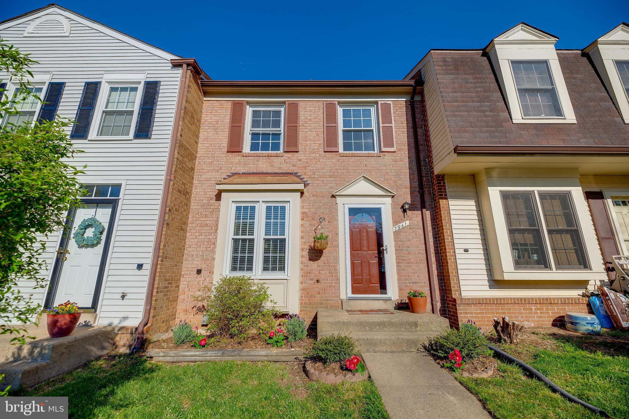 7941 Forest Path Way Springfield, VA 22153 - Photo 1 of 39 Gallery Image 1