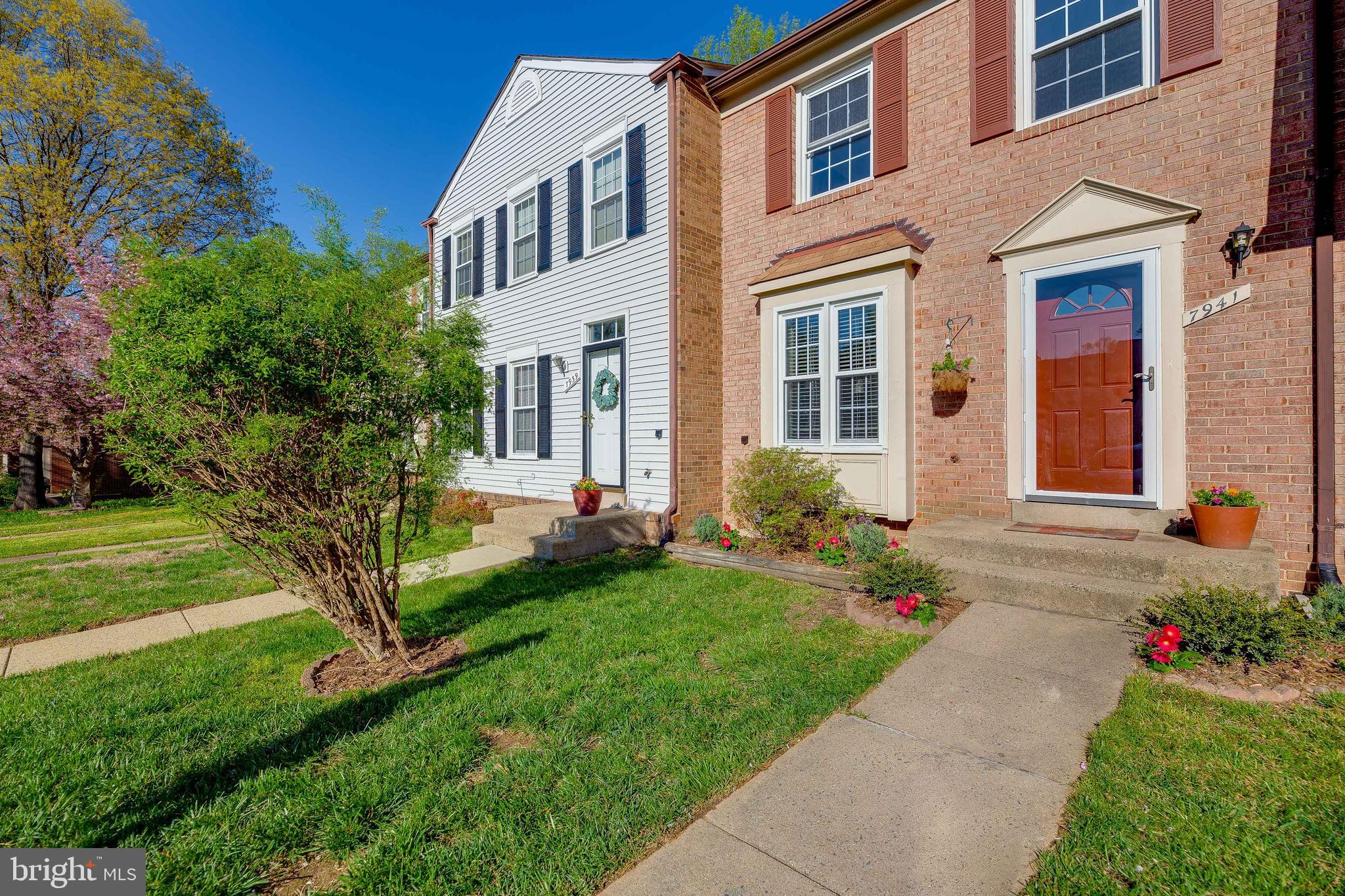 7941 Forest Path Way Springfield, VA 22153 - Photo 2 of 39 Gallery Image 2