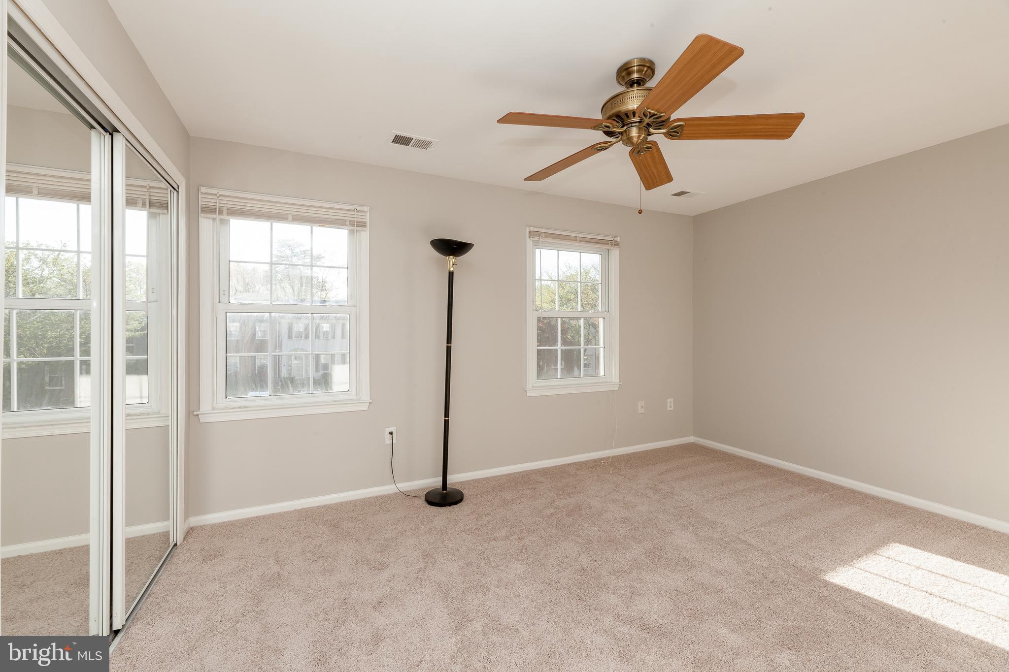 7941 Forest Path Way Springfield, VA 22153 - Photo 13 of 39 Gallery Image 13