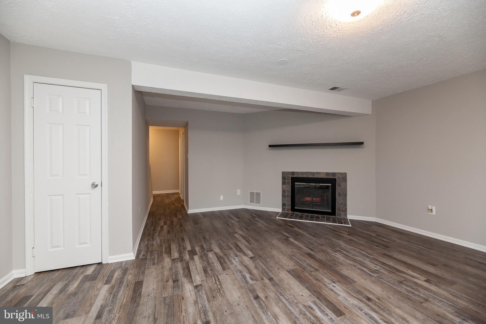 7941 Forest Path Way Springfield, VA 22153 - Photo 29 of 39 Gallery Image 29