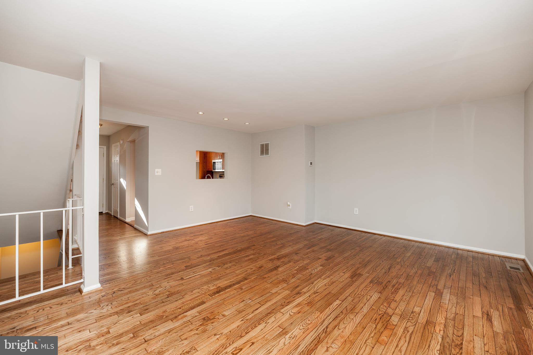 7941 Forest Path Way Springfield, VA 22153 - Photo 6 of 39 Gallery Image 6