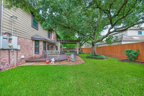 $569,000 | 303 Longview Drive, Sugar Land, TX 77478